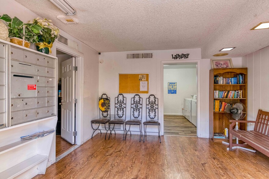 More Photos Of 711 E Twain Ave, Las Vegas Apartments For Sale