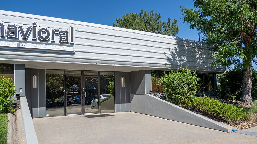 More Photos Of 1880 Industrial Cir, Longmont Office For Lease