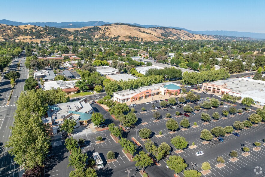 More Photos Of 113 Bernal Rd, San Jose Freestanding For Lease