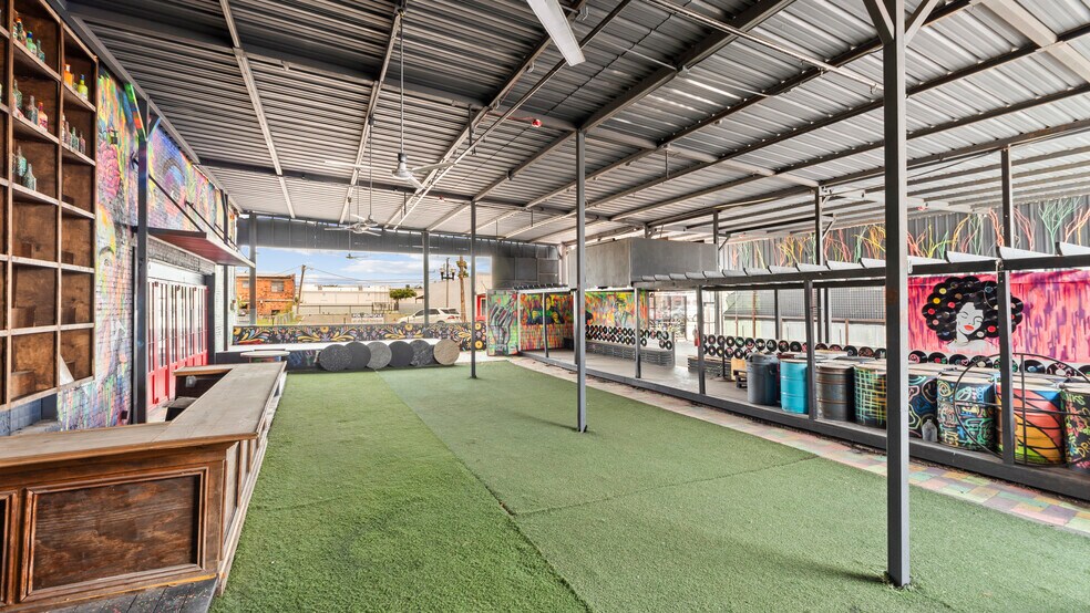 More Photos Of 407 17th st, McAllen Sports And Entertainment For Sale