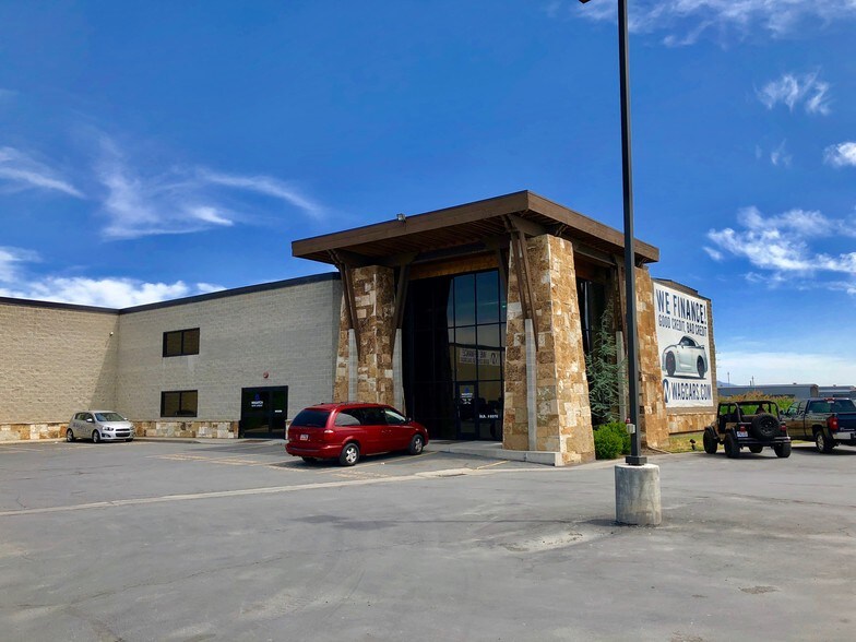 More Photos Of 847 North Pointe Cir, North Salt Lake Showroom For Sale