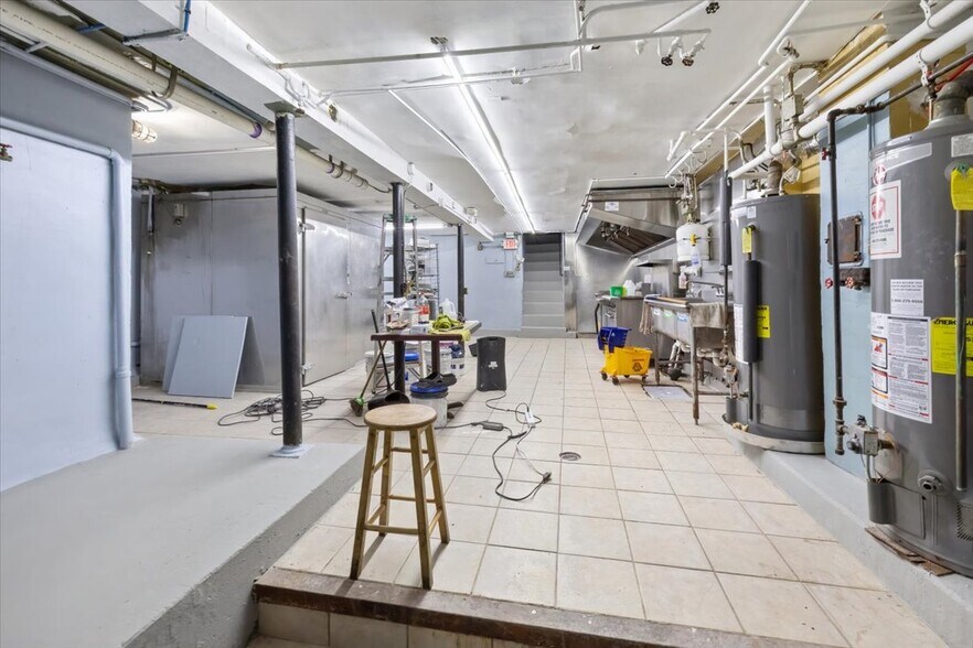 More Photos Of 962 Main Ave, Passaic Apartments For Sale