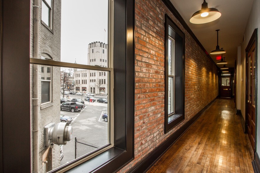 More Photos Of 345 Massachusetts Ave, Indianapolis Office Residential For Lease