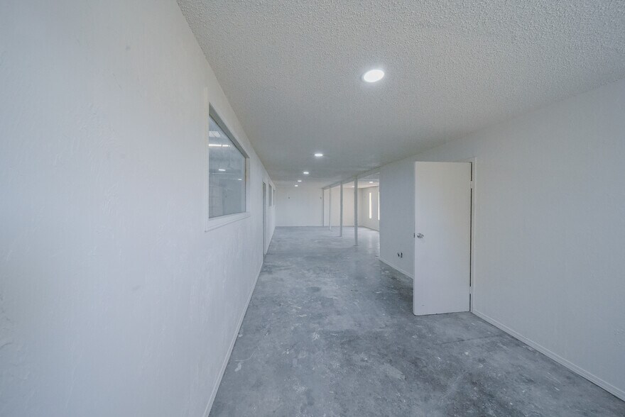 More Photos Of 35613 E 1130, Seminole Warehouse For Sale
