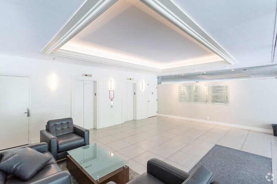 More Photos Of 545 Clyde Ave, West Vancouver Office For Lease