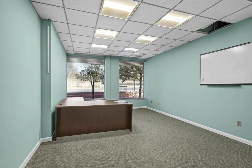 More Photos Of 21801 N Shangri La Dr, Lexington Park General Retail For Lease