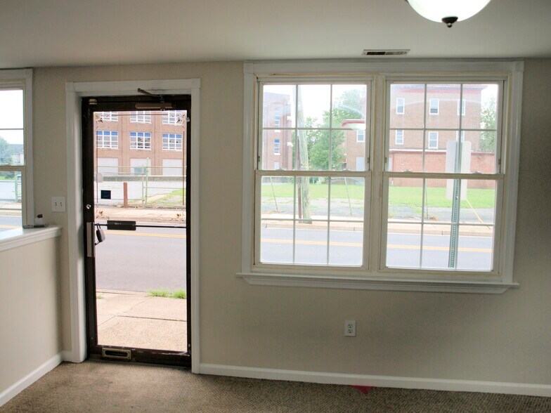 More Photos Of 209 Bridgeboro St, Riverside Storefront For Lease