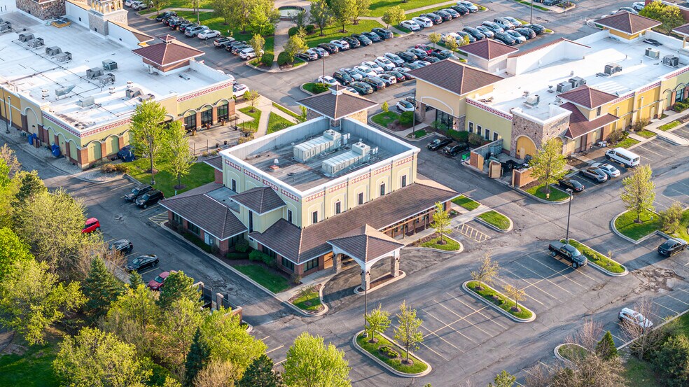More Photos Of 16105 S La Grange Rd, Orland Park Medical For Lease