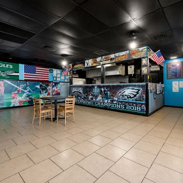 More Photos Of 3314 Surfside Blvd, Corpus Christi Restaurant For Sale