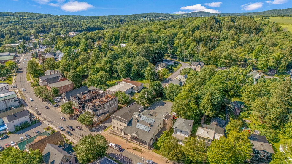 More Photos Of 56 Main St, Stamford Hotel For Sale