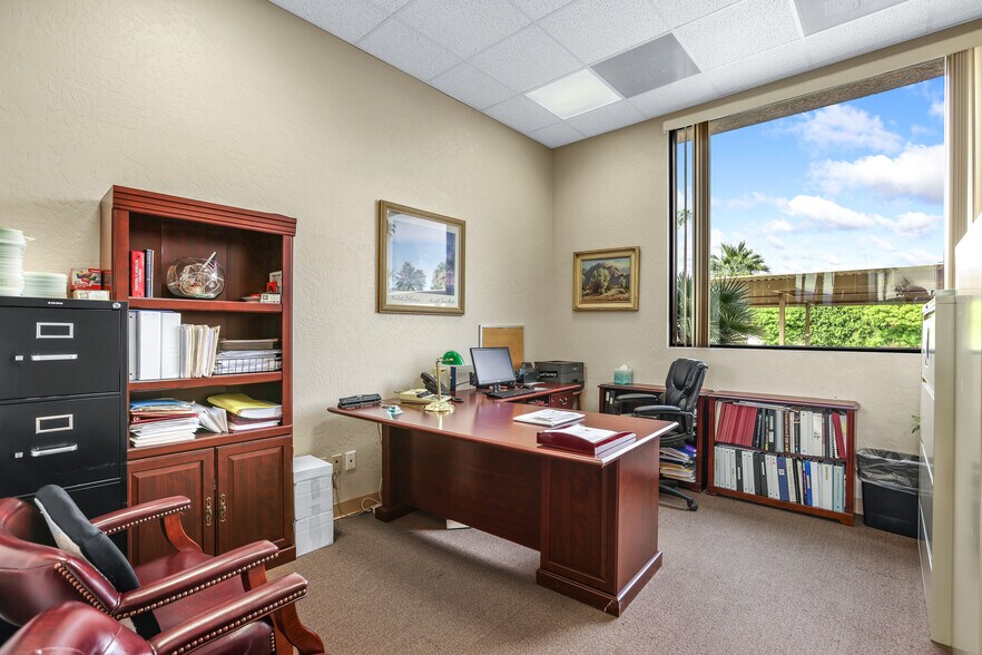 More Photos Of 2100 E Tahquitz Canyon Way, Palm Springs Medical For Lease