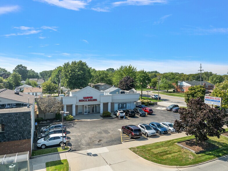 More Photos Of 29519 Harper Ave, Saint Clair Shores Medical For Lease