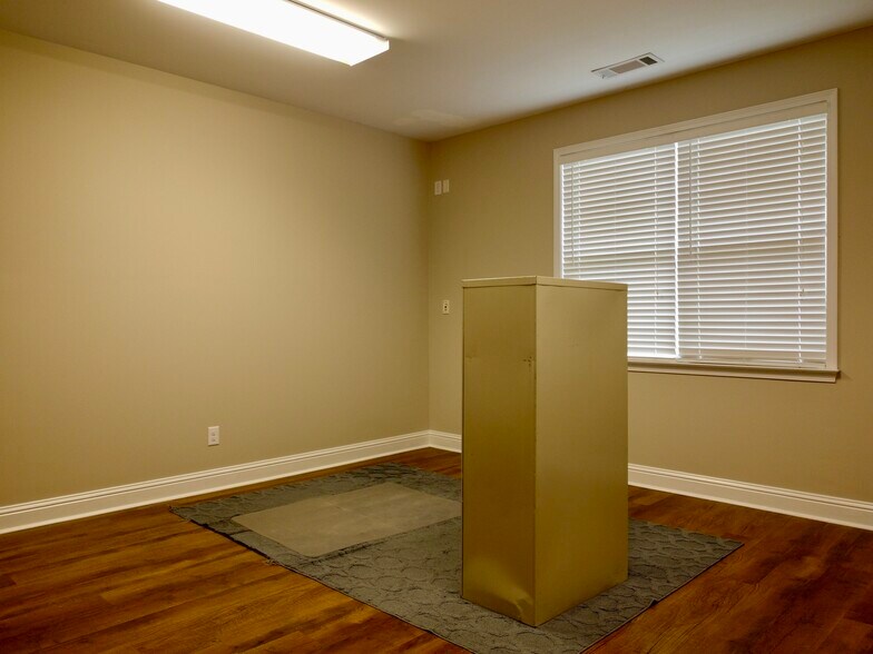 More Photos Of 2151 Eatonton Rd, Madison Office Residential For Sale
