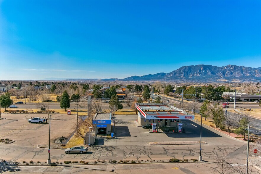 More Photos Of 1475 S Murray Blvd, Colorado Springs Service Station For Sale