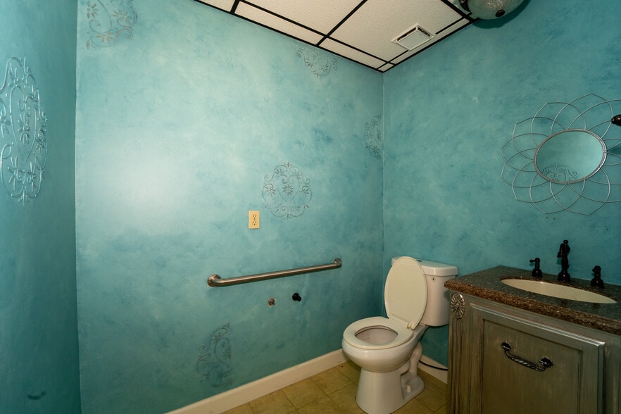 More Photos Of 4440 N Oceanshore Blvd, Flagler Beach Office For Lease