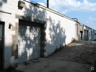 More Photos Of 3125 Salem Tpke NW, Roanoke Warehouse For Sale