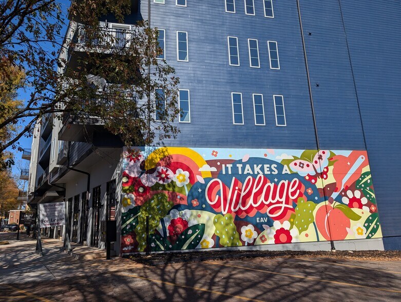 More Photos Of 456 Flat Shoals Ave SE, Atlanta Apartments For Lease