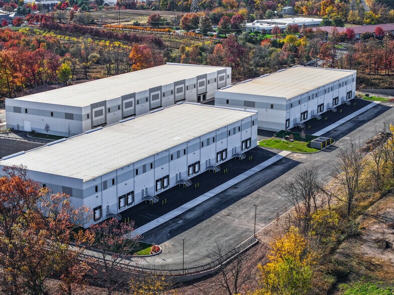 More Photos Of 1 Barbiche Dr, Flemington Unknown For Lease