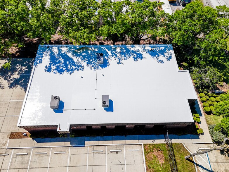 More Photos Of 5421 N 59th St, Tampa Office For Sale