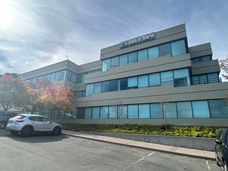 More Photos Of 500 Redwood Blvd, Novato Unknown For Lease