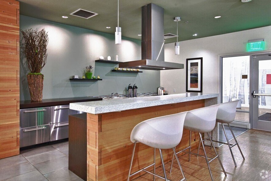 More Photos Of 3850 N Mississippi Ave, Portland Apartments For Lease