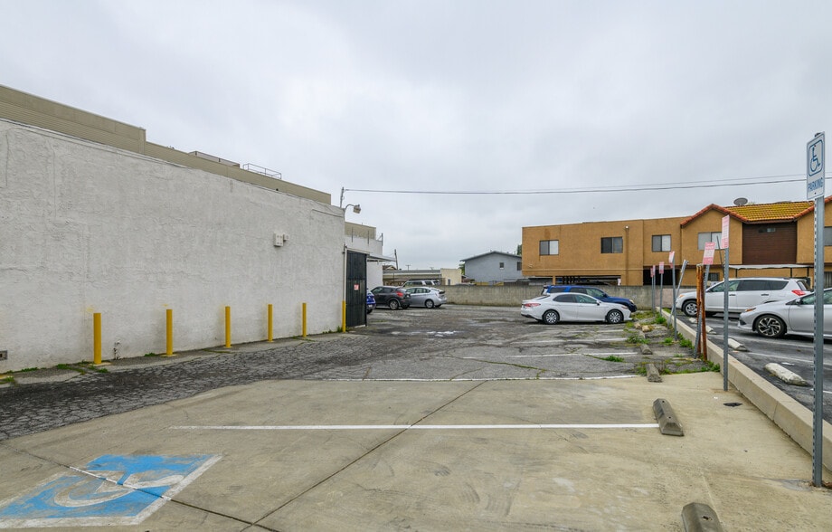 More Photos Of 846 E Valley Blvd, San Gabriel Freestanding For Sale