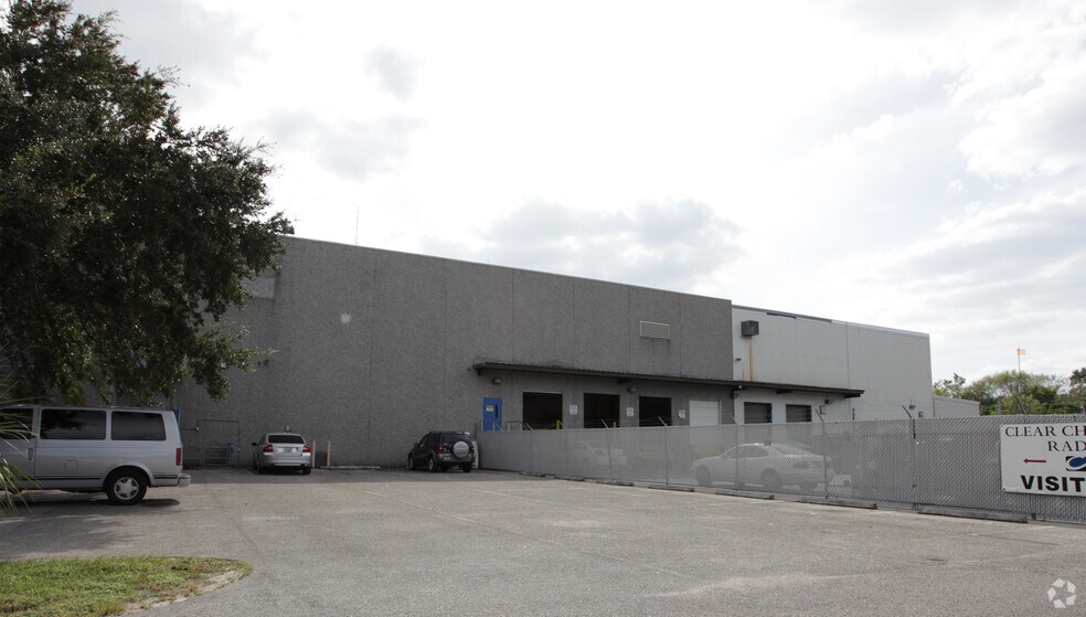 More Photos Of 13320 Metro Pky, Fort Myers Movie Radio TVStudio For Lease
