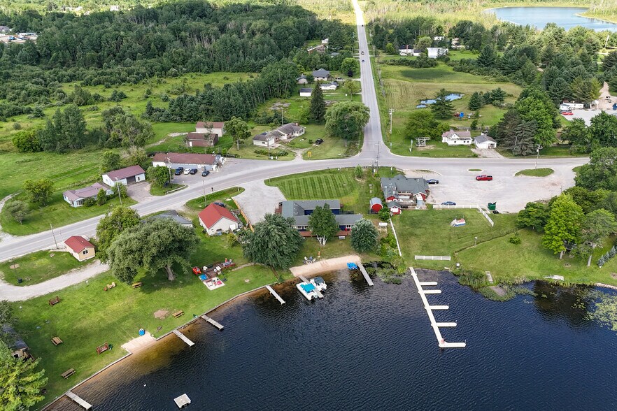 More Photos Of 4998 Main Ext, Long Lake Hospitality For Sale