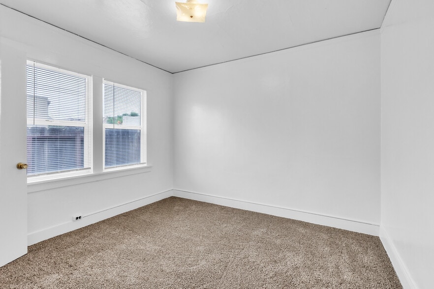 More Photos Of 612 Central Ave, Salinas Multifamily For Sale