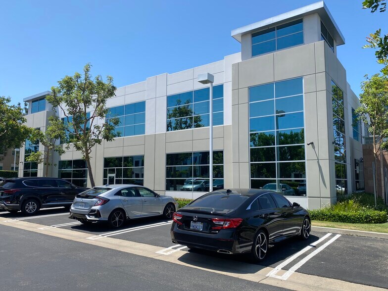 More Photos Of 8845 Irvine Center Dr, Irvine Office For Lease