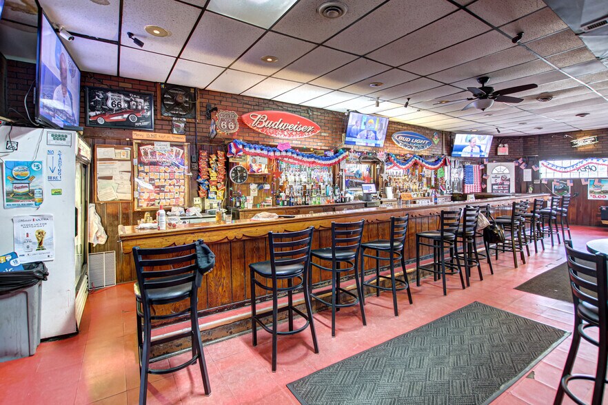 More Photos Of 6602 Harvard Ave, Cleveland General Retail For Sale
