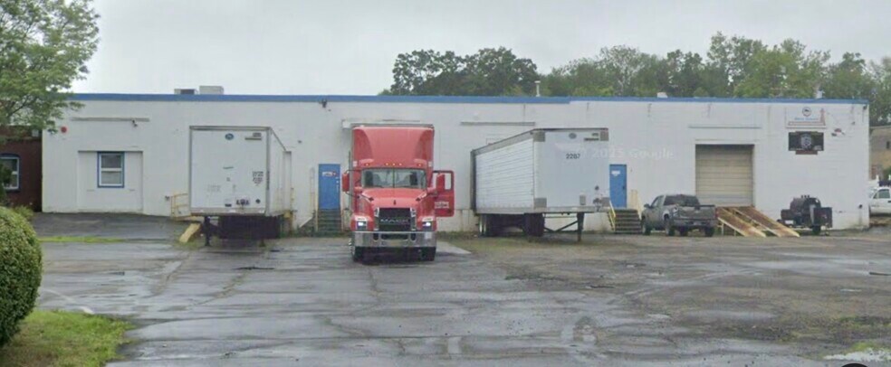 More Photos Of 41 Washington Ave, East Haven Industrial For Lease