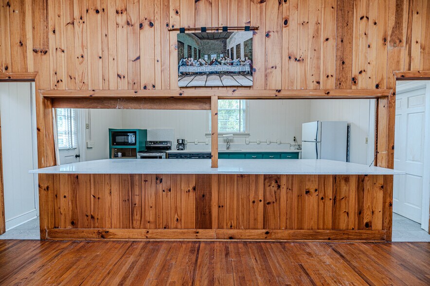 More Photos Of 211 Main st, Broadway Religious Facility For Sale