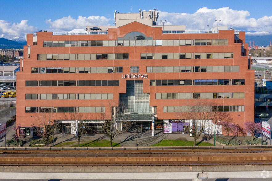 More Photos Of 333 Terminal Ave, Vancouver Office For Lease