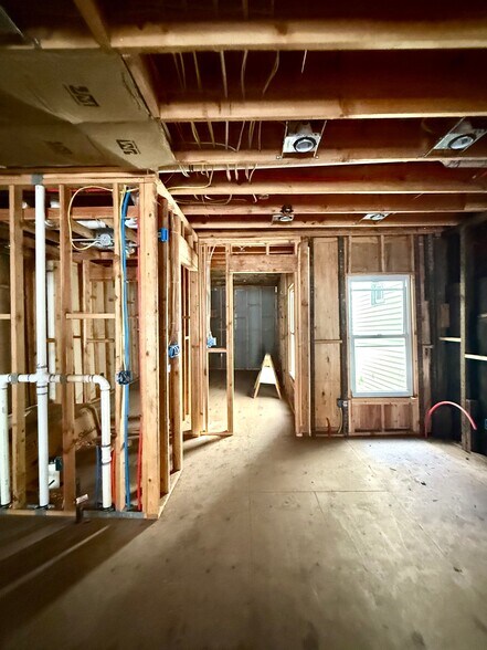 More Photos Of 467 1/2 Martin Luther King Jr Dr, Jersey City Storefront Retail Residential For Sale