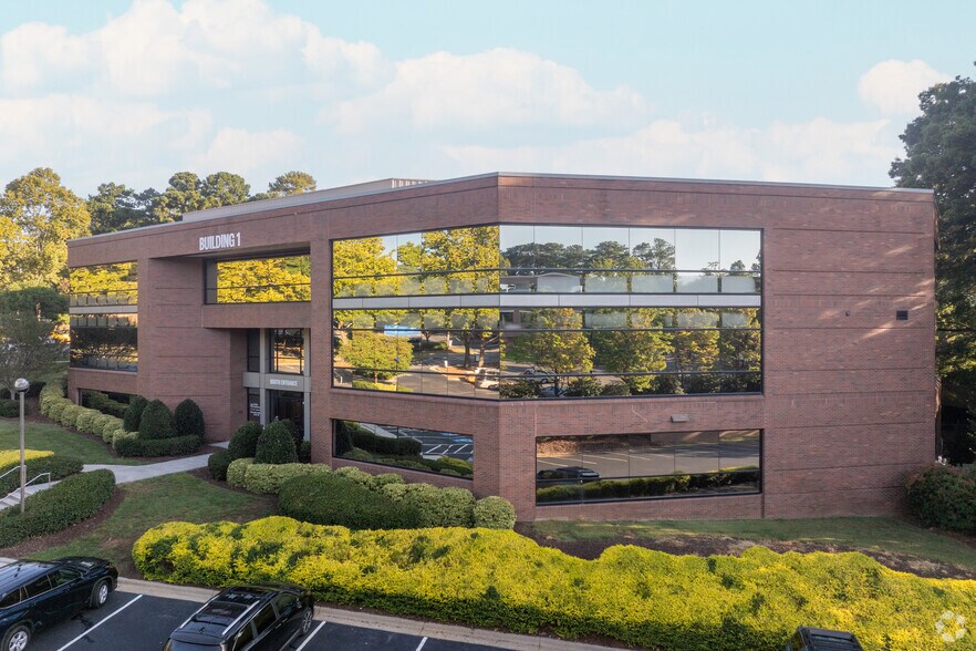 More Photos Of 4301 Lake Boone Trl, Raleigh Medical For Lease