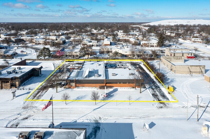 More Photos Of 1550-1570 Kingsway Ct, Trenton Medical For Sale