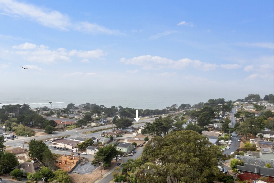 More Photos Of 2350 Carlos St, Moss Beach Restaurant For Sale