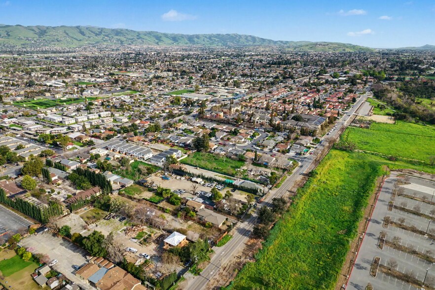 More Photos Of 1170 Roberts Ave, San Jose Land For Sale