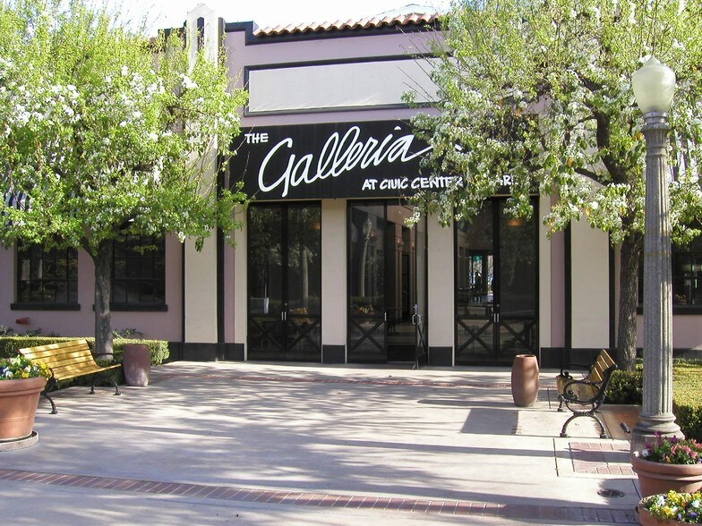 Primary Photo Of 2405 Capitol St, Fresno Freestanding For Lease