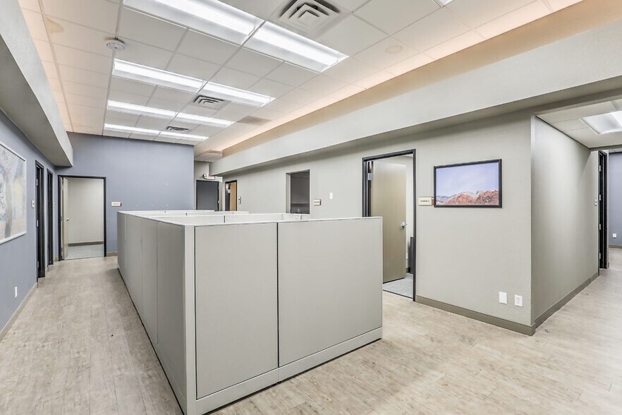 More Photos Of 2975 S Rainbow Blvd, Las Vegas Medical For Lease