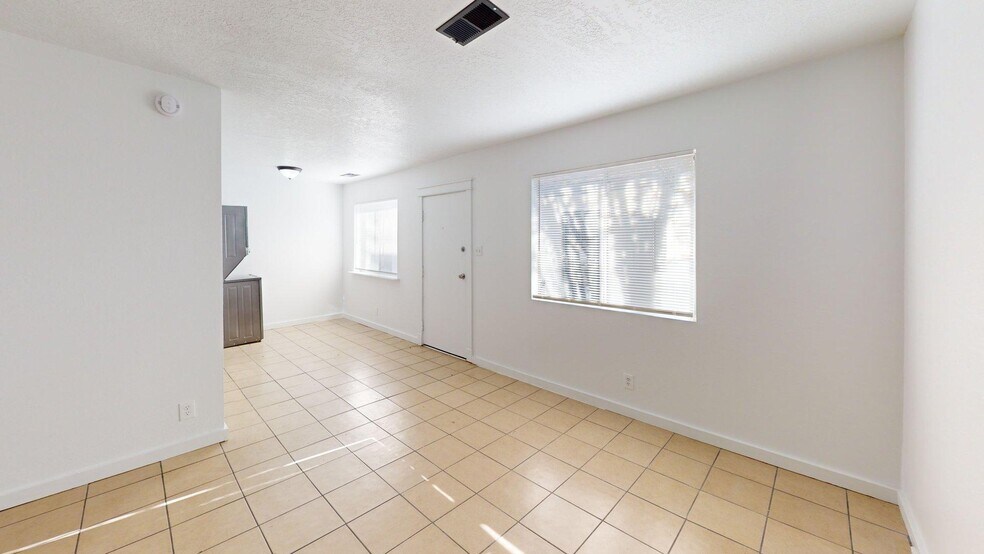 More Photos Of 3440-3444 Ross SE Ave @ Amherst, Albuquerque Multifamily For Sale