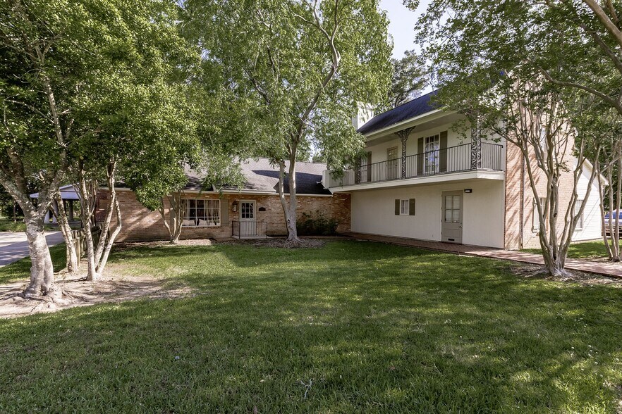 Primary Photo Of 673 E Airport Ave, Baton Rouge Office Residential For Sale
