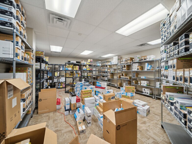 More Photos Of 2005 N Yellowood Ave, Broken Arrow Warehouse For Sale