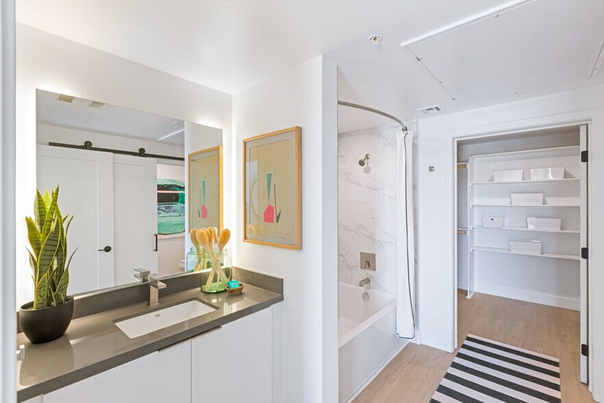 More Photos Of 4353 Park Blvd, San Diego Apartments For Lease