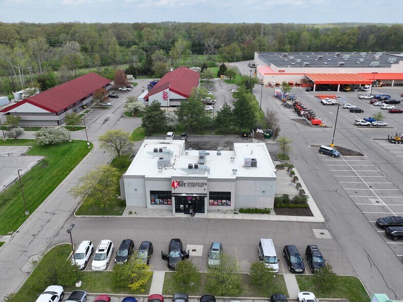 More Photos Of 21200 Penn St, Taylor Restaurant For Sale