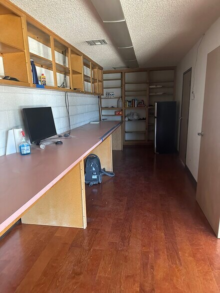 More Photos Of 229 S Olive Ave, Rialto Warehouse For Sale