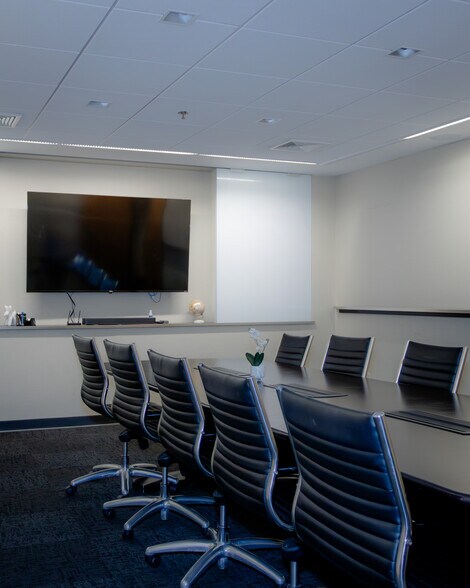 More Photos Of 15 W Harris Ave, La Grange Coworking Space