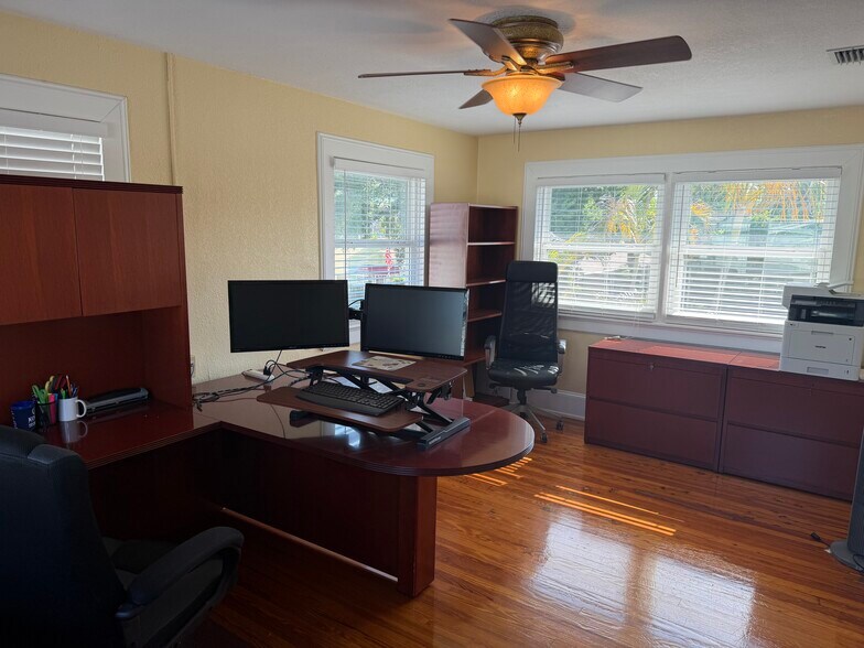 More Photos Of 912 Jackson St N, Saint Petersburg Medical For Lease