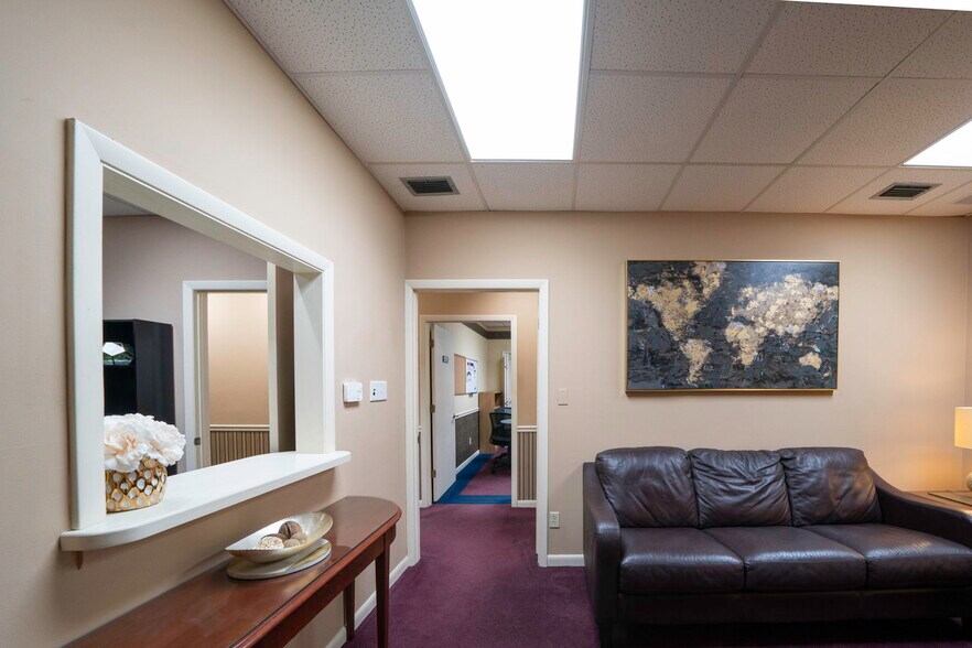 More Photos Of 3949 Evans Ave, Fort Myers Medical For Lease